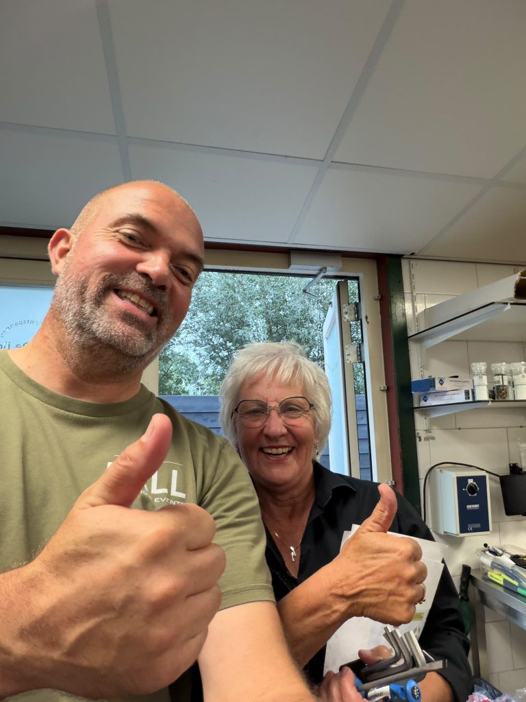 Crew van de HALL in de keuken