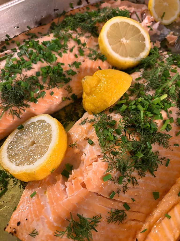 Zalm met dille, bieslook en citroen